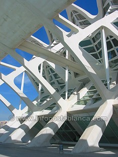 ciudad de las artes y las ciencias